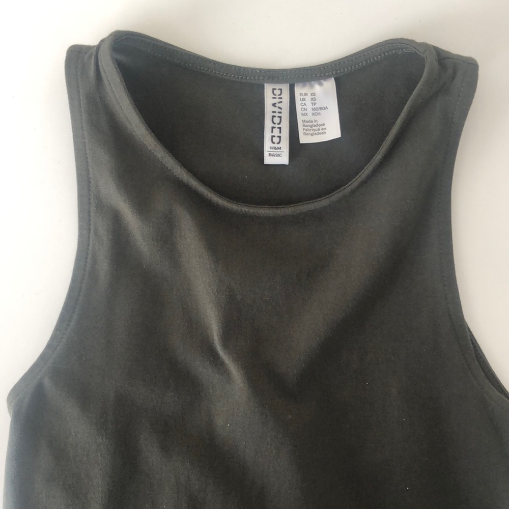 Green basic mini dress - Picture 2 of 3